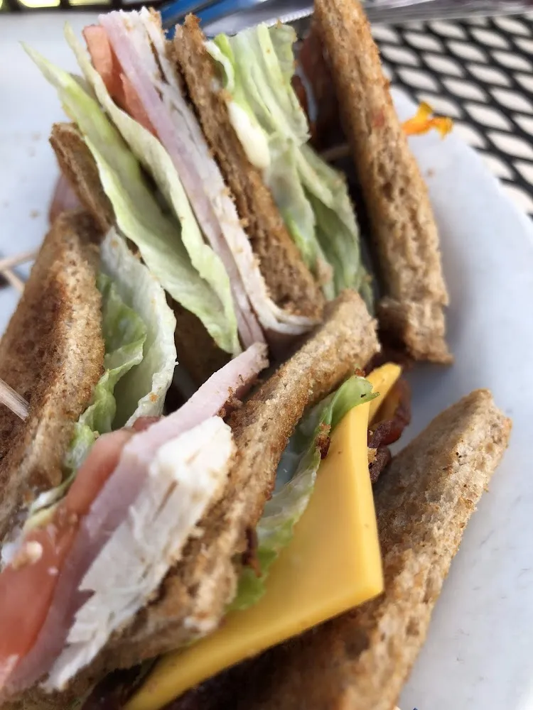 Triple blt